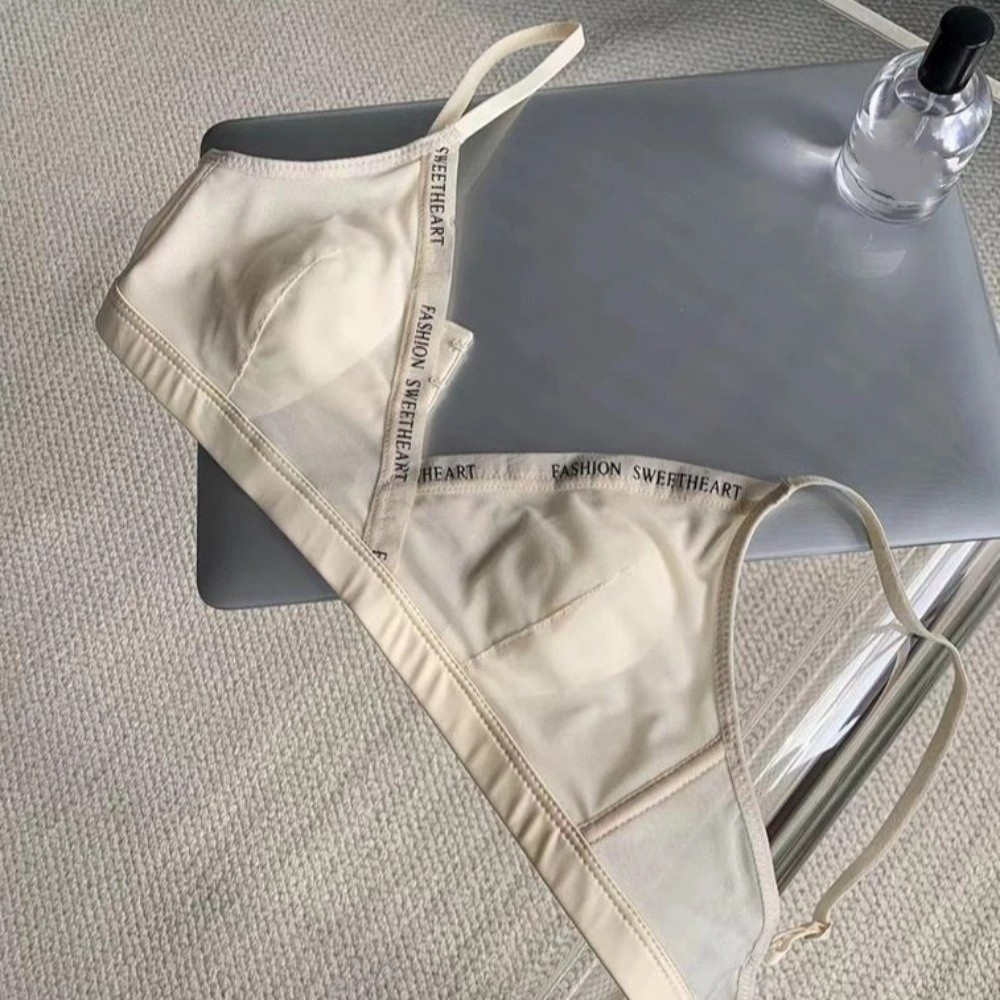 Mesh Thin Wireless Deep V Bra  - Sheer Mesh Bra recension och pris
